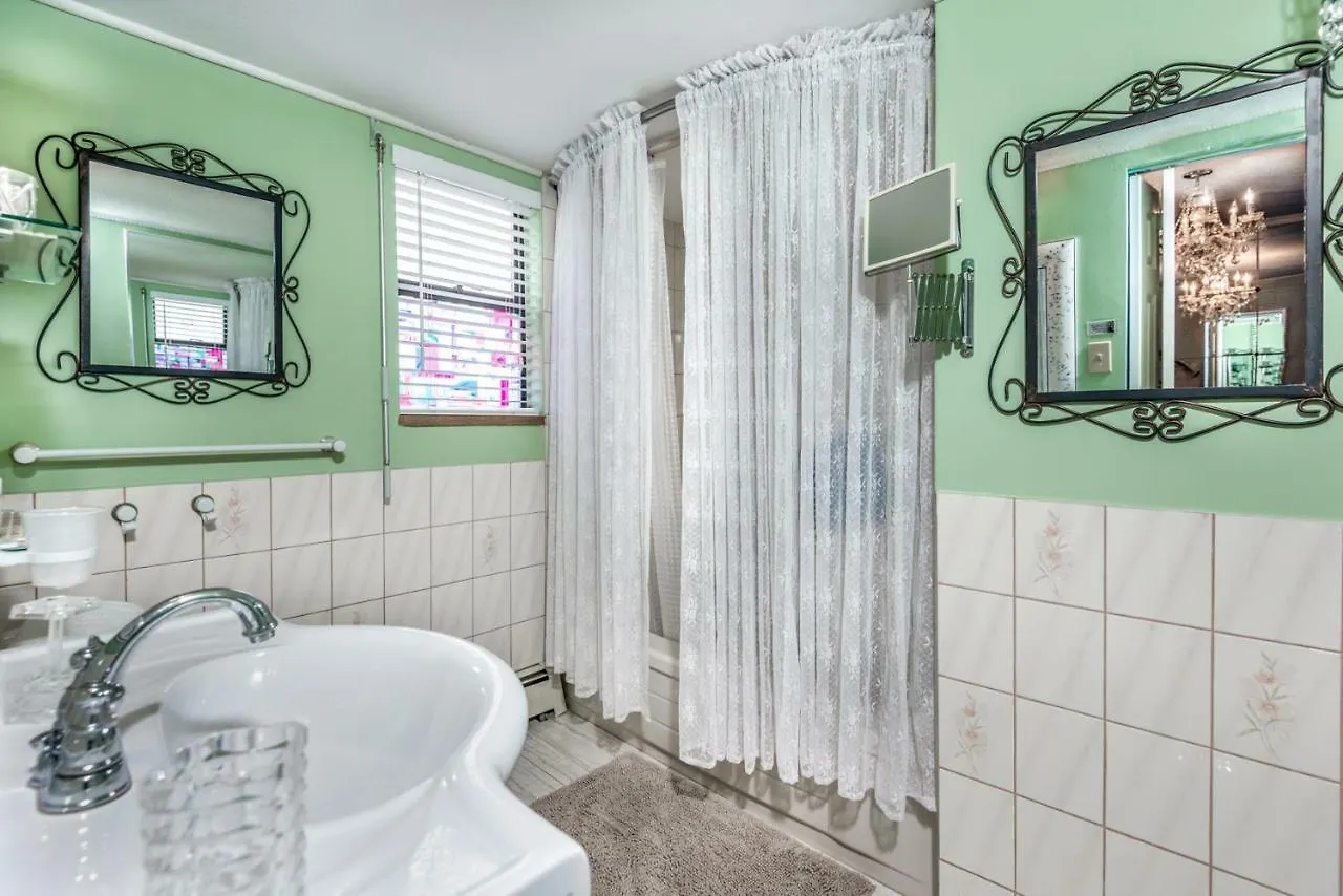 Diana'S Luxury Bed And Breakfast Vancouver Kanada